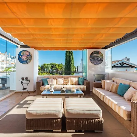 Palm Frontline Penthouse Holiday home *