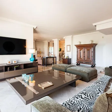 Palm Frontline Penthouse Marbella