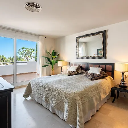 Palm Frontline Penthouse Holiday home