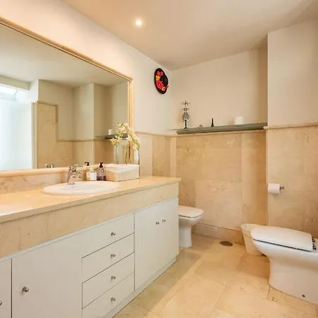 Palm Frontline Penthouse Holiday home *